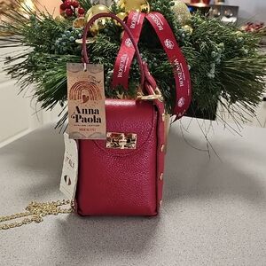 ANNA PAOLA SMALL LEATHER CROSS BODY. Made In Italy. Cherry Red.l